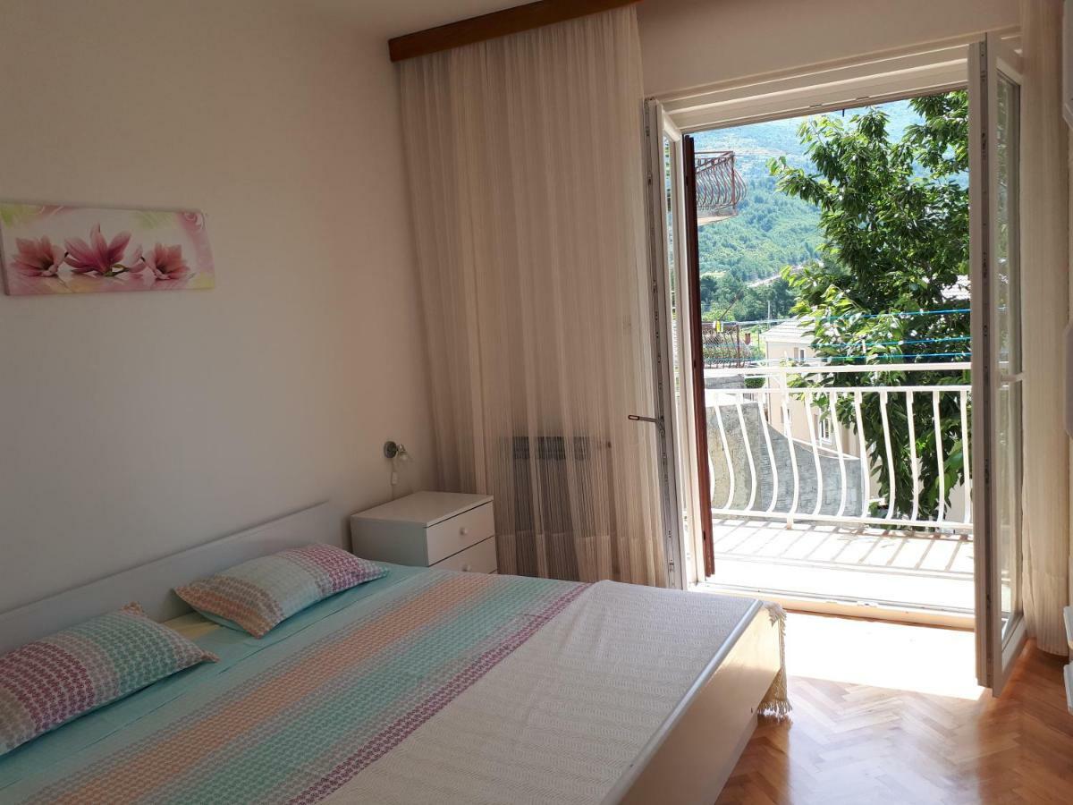 Apartment Lily Ποντστράνα Εξωτερικό φωτογραφία